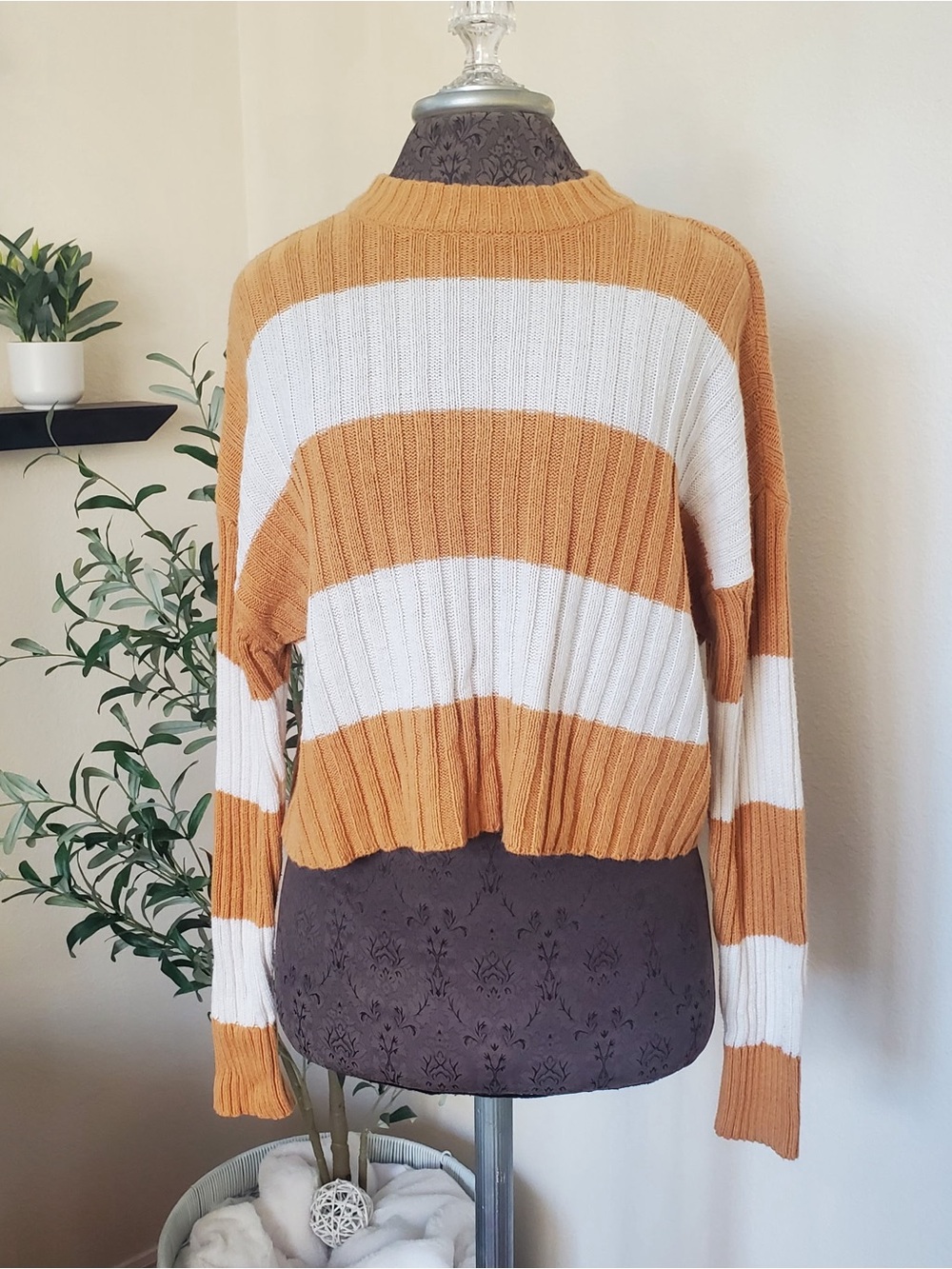American Eagle Striped Cropped Rib-Knit Sweater in Mustard & White
